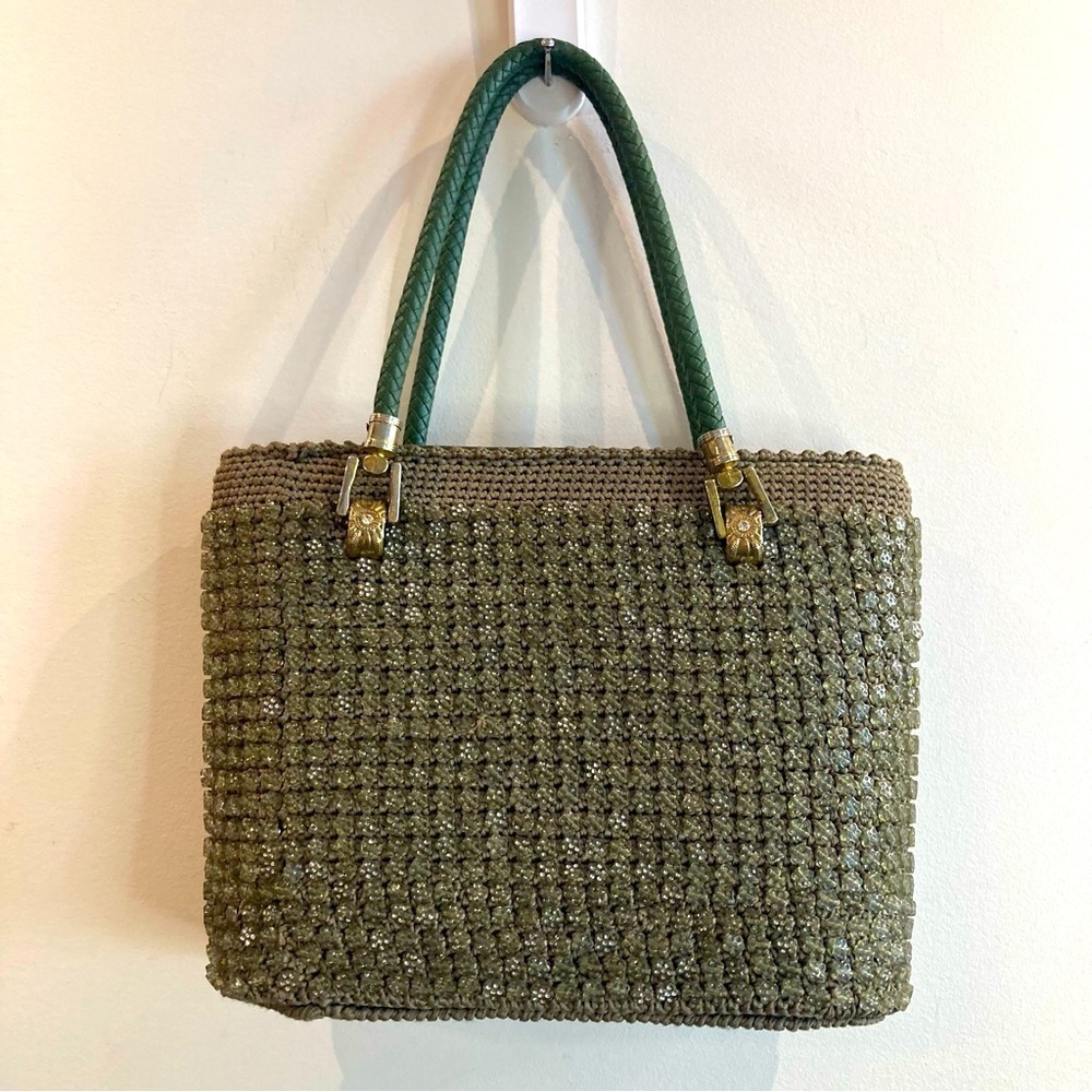 MOOK All Over Beading Handbag Multiple Interior Pockets Zipper Closure Purse Bag
